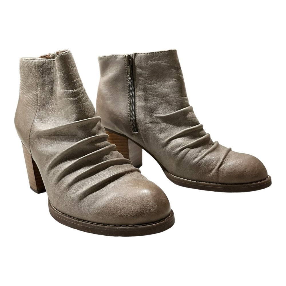 Chocolat Blu Camino Ankle Ruched Boots, 39
